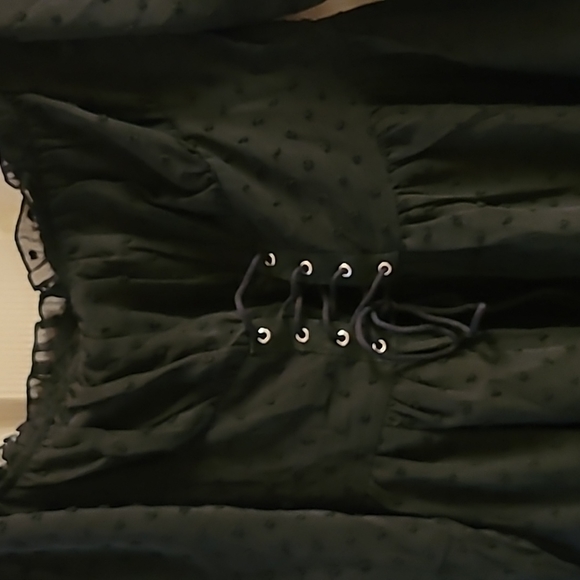 Black Dress - Picture 2 of 4